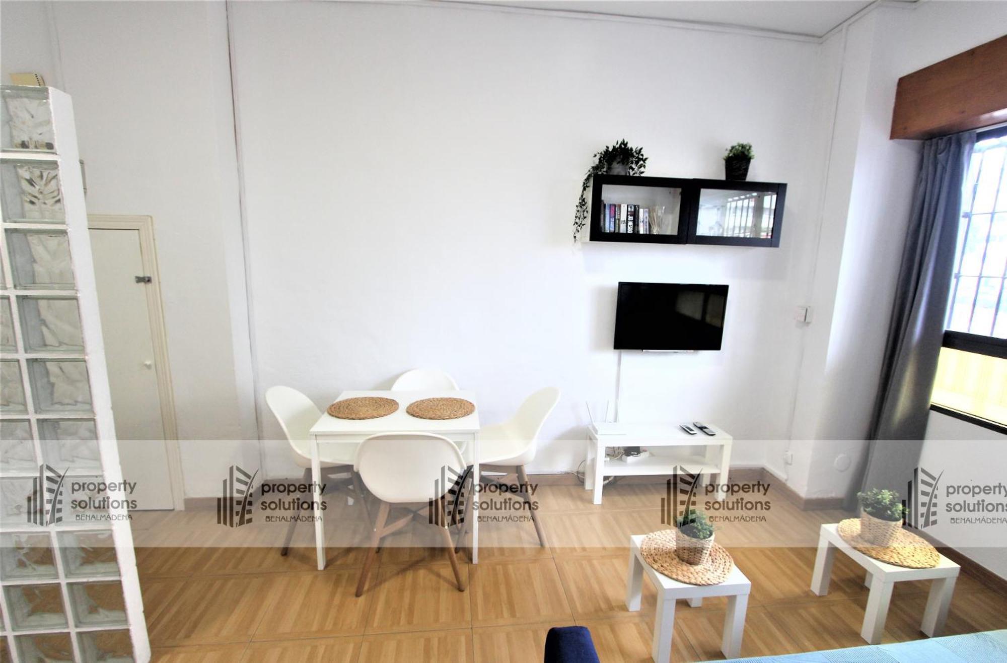 Delta Del Sur Apartamentos - Cerca De Tren, Restaurantes, Tiendas - Playa A 8 Min Caminando Benalmádena Kültér fotó
